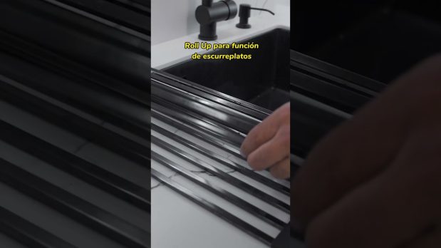 Buenas prácticas de uso del fregadero en verano para evitar atascos en Málaga