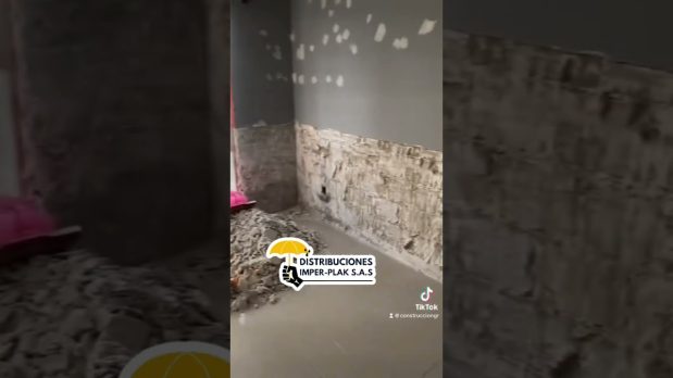 Rehabilitación de arqueta deteriorada por humedad en Málaga